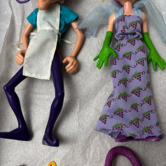 Strawberry Shortcake Purple Pie Man and Sour Grapes Figurines VTG 80's - Picture 3 of 8